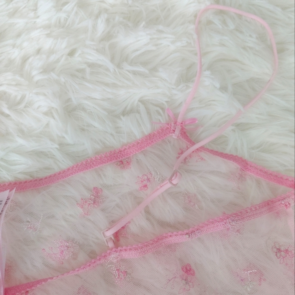 SKIMS Intimate Scoop Cami & Short Set - Picture 6 of 16